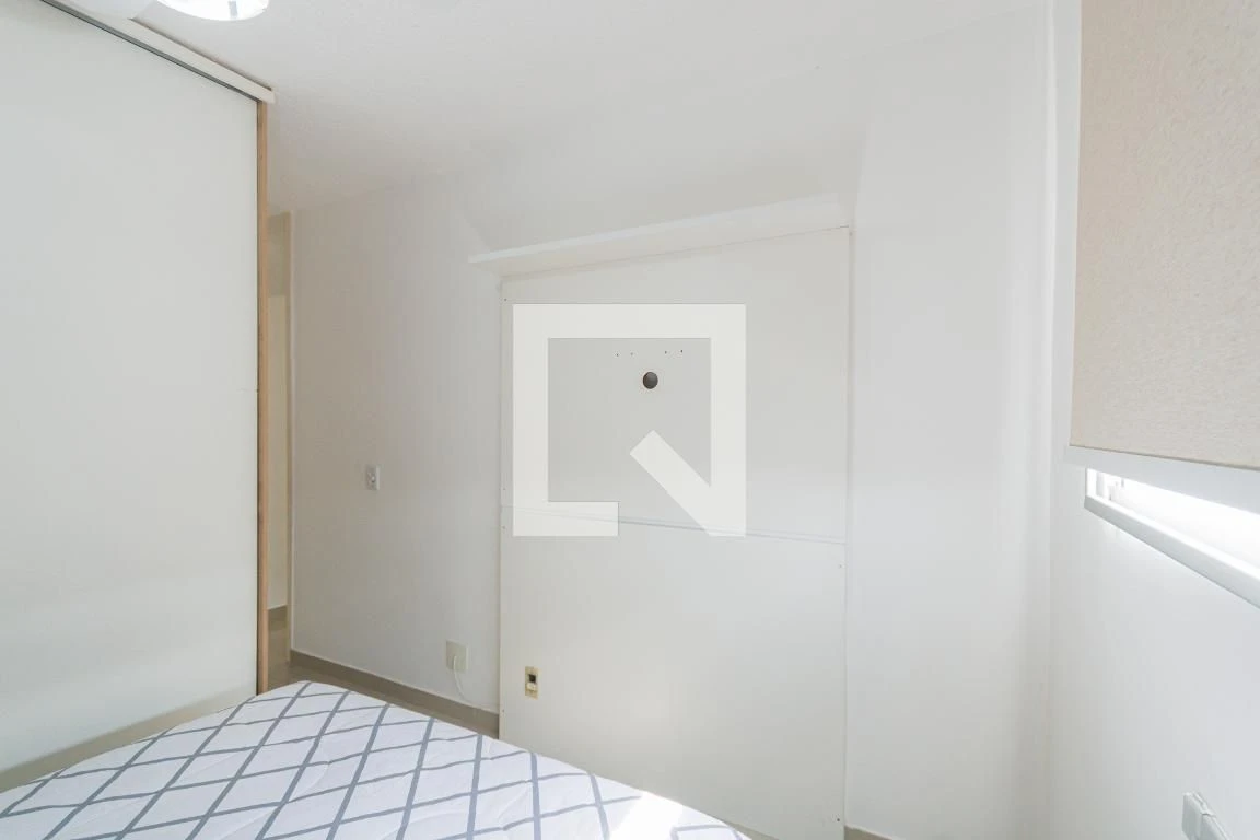 Furnished 2-bedroom apartment with 1 parking space — photo 13