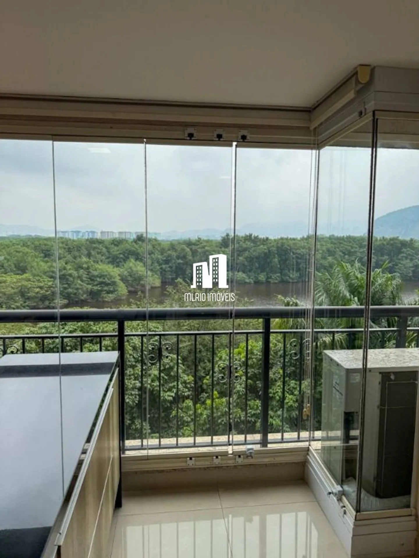 Furnished apartment, 192 m², with a water view — photo 22