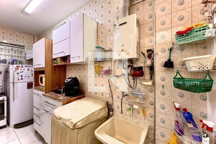 Apartamento mobiliado com 3 quartos e 2 banheiros — photo 21