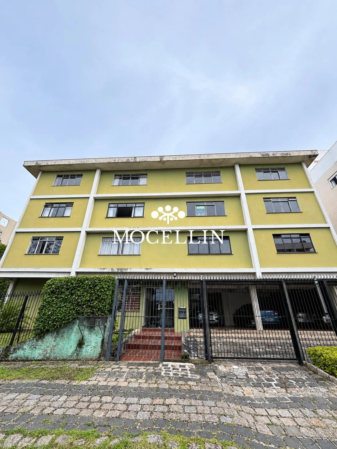 Apartamento, 107 m², com piso de madeira ou laminado — photo 2
