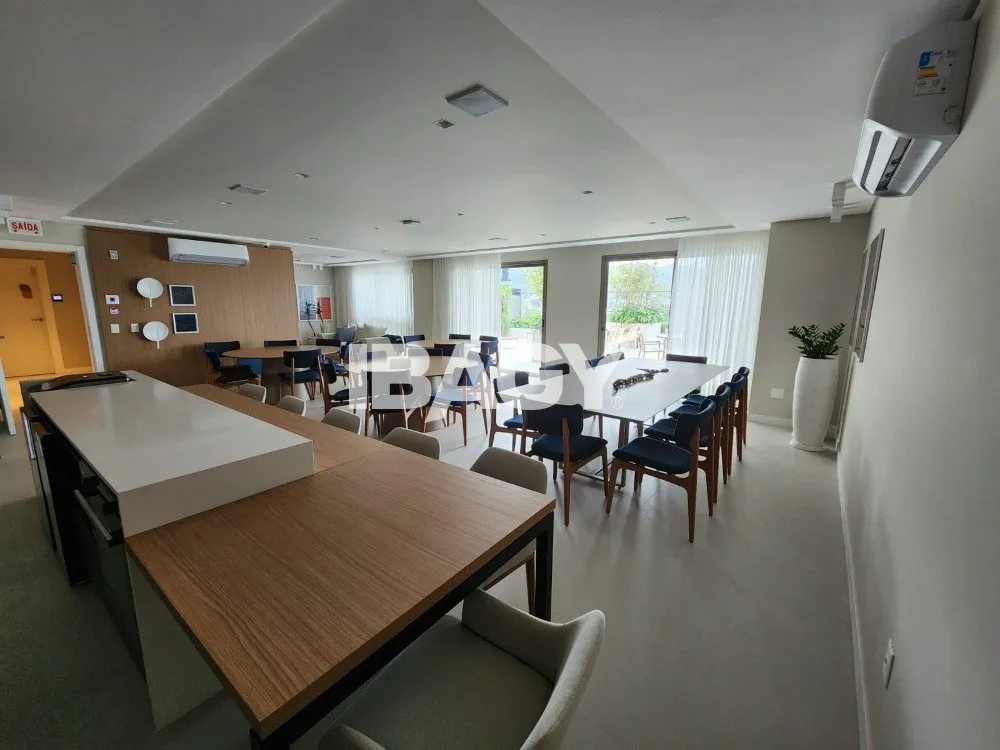 Furnished apartment, 116 m², with a grill on the balcony — photo 26