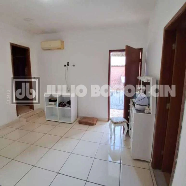 Street-level house with 5 bedrooms and private BBQ — photo 19