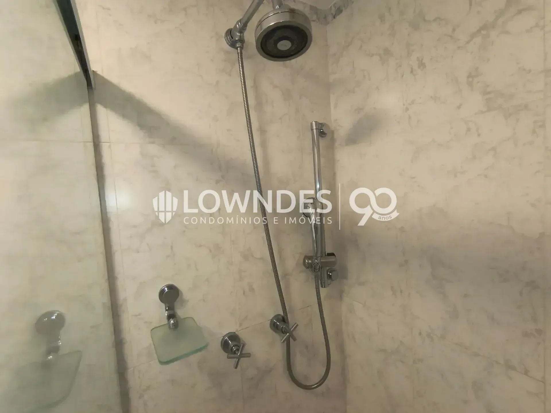 2-bedroom apartment with a home office in Rio de Janeiro — photo 32