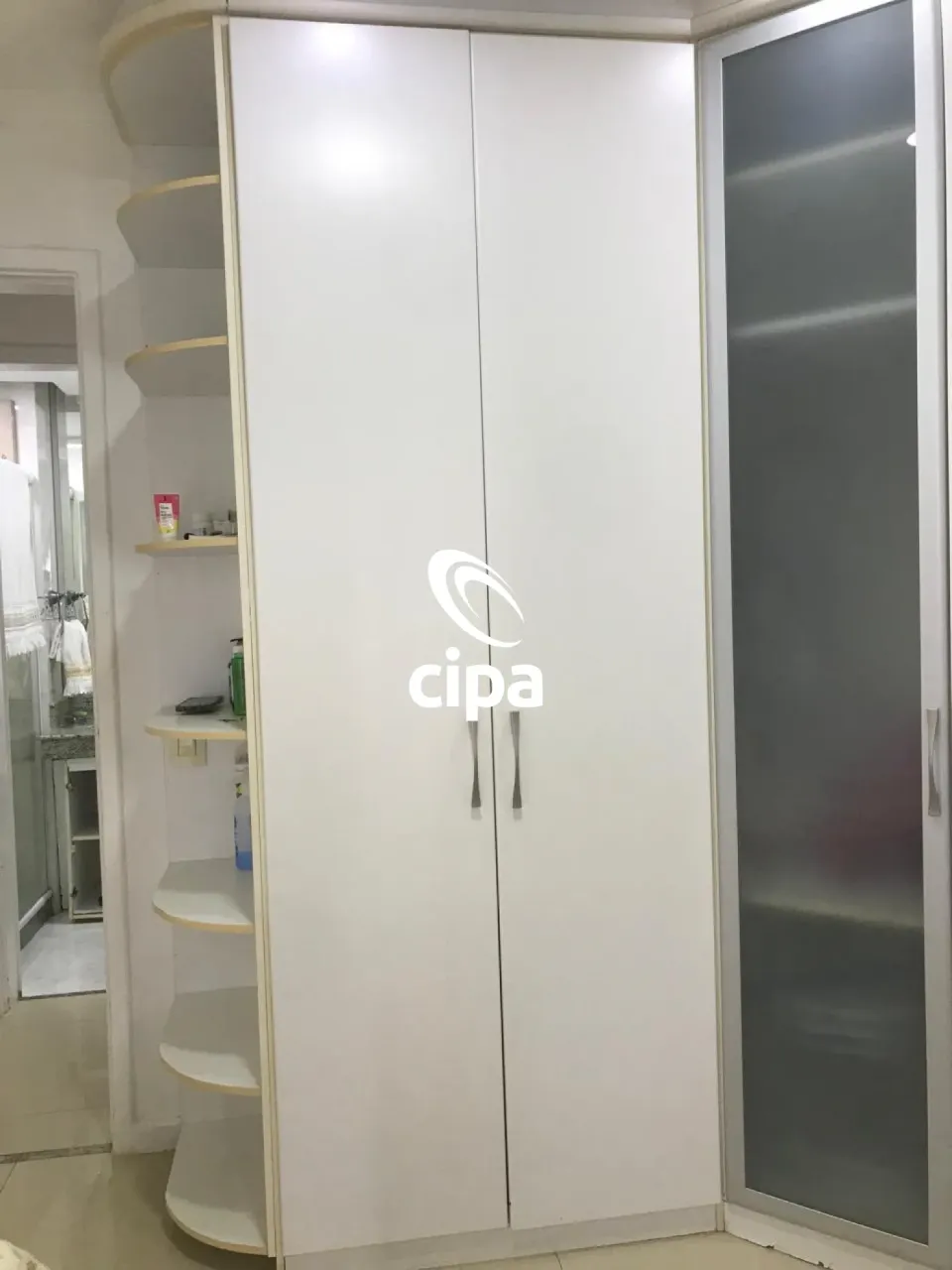 Apartamento mobiliado de 4 quartos e 3 banheiros com varanda — photo 18
