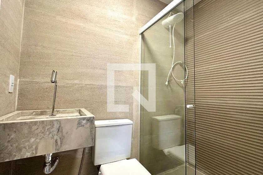 Rental apartment with 3 bedrooms and 3 bathrooms — photo 44