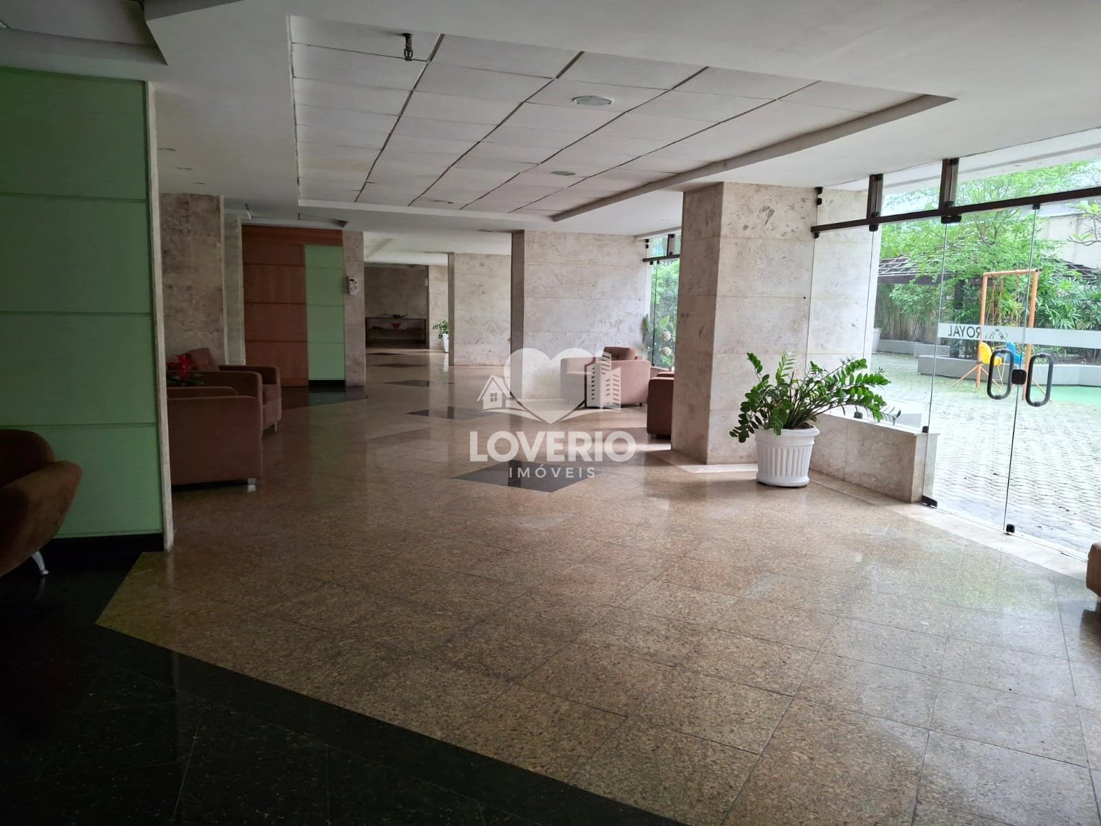 4-bedroom apartment with a private BBQ — photo 18