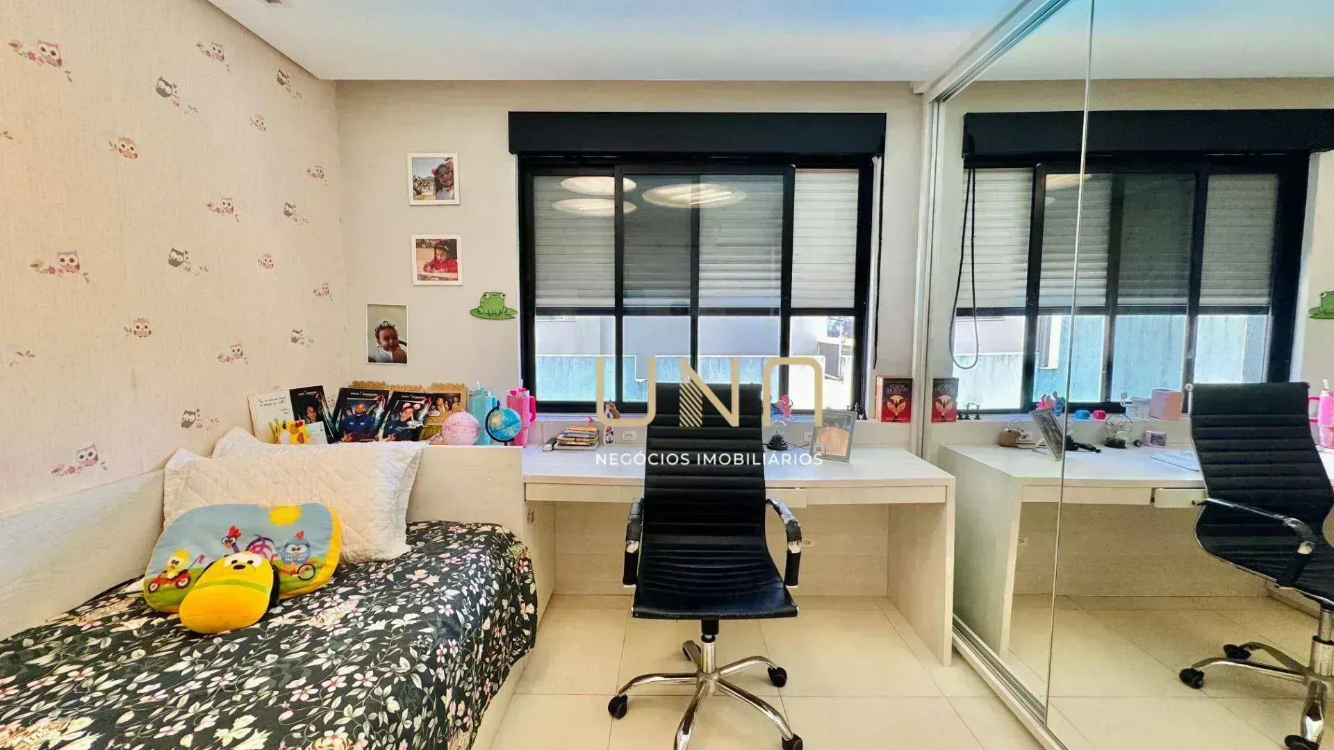 Apartamento amueblado con 4 dormitorios y 183 m² — photo 10