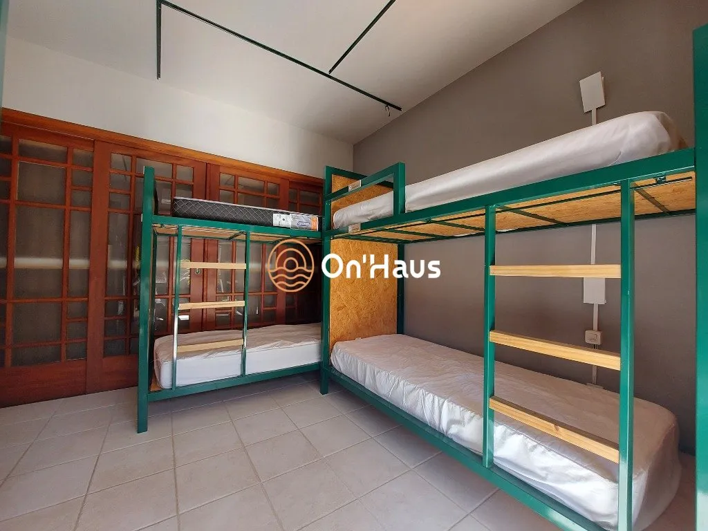 Furnished house with 4 bedrooms and 840 m² — photo 3