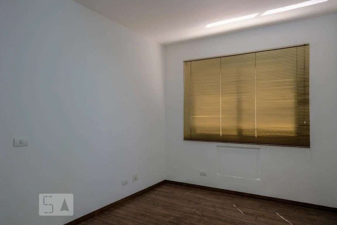 3-bedroom apartment with a mountain view — photo 31