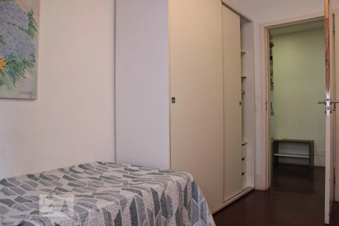 Apartamento de 325 m² com 4 quartos e 3 suítes — photo 49