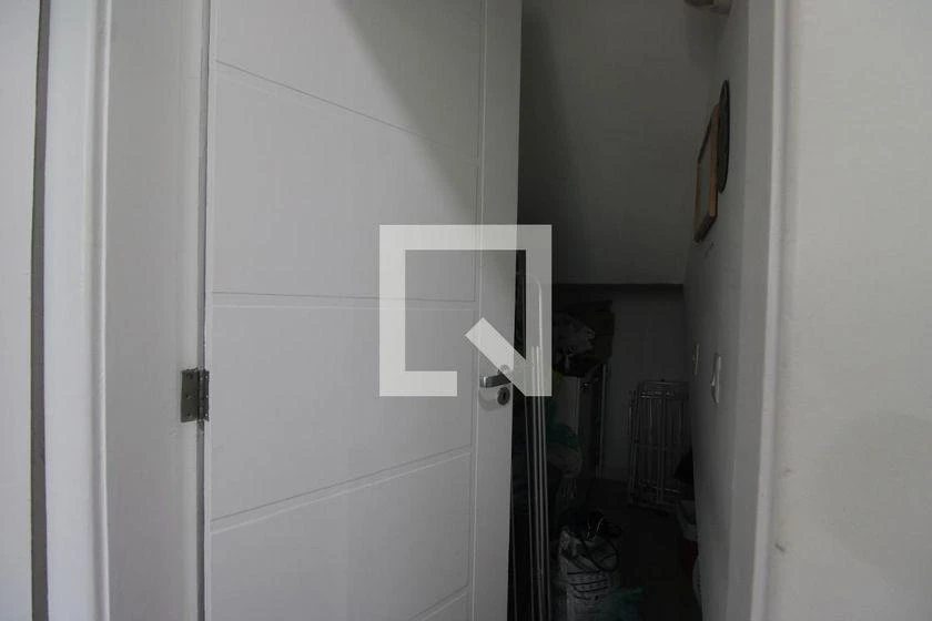 House for rent with 3 en-suite bedrooms and 200 m² — photo 45