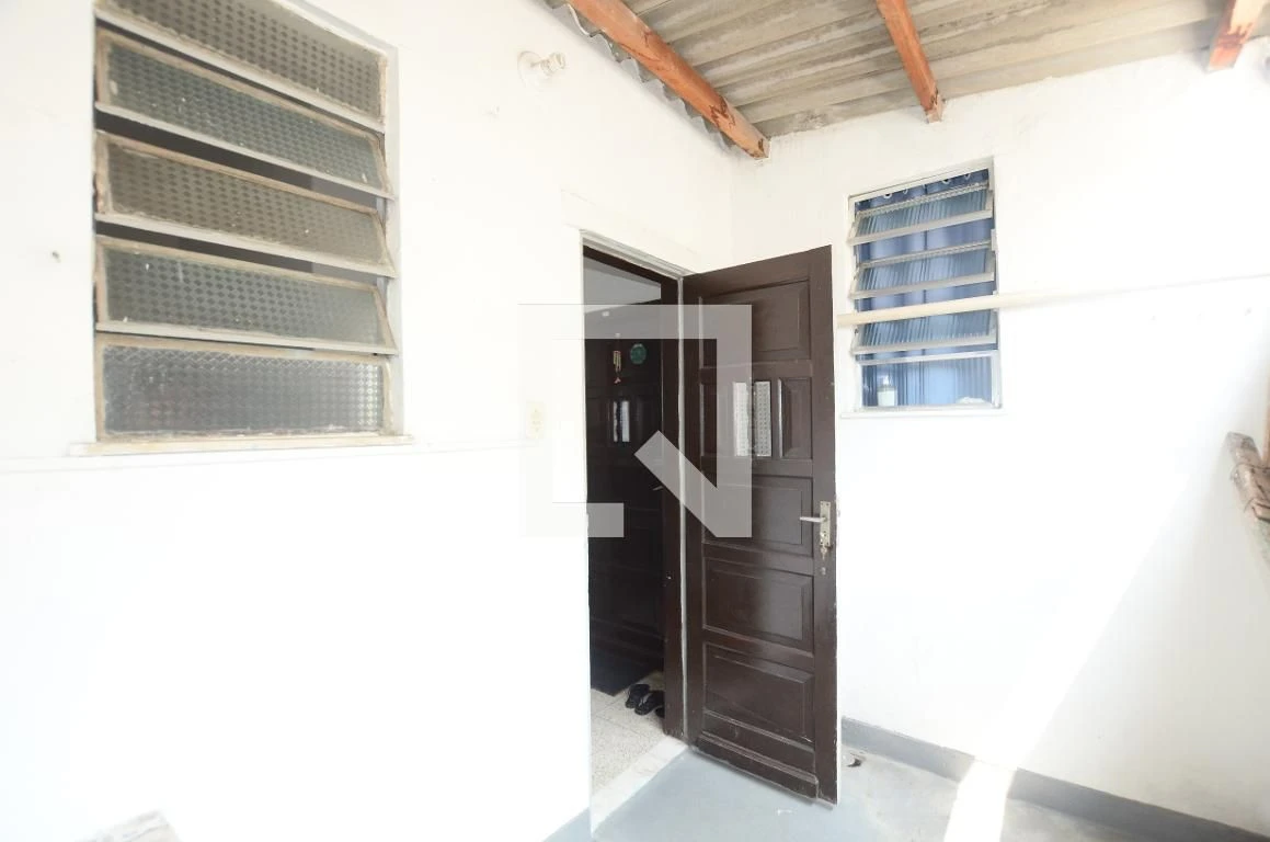 Rental apartment with 2 bedrooms and 1 bathroom — photo 38