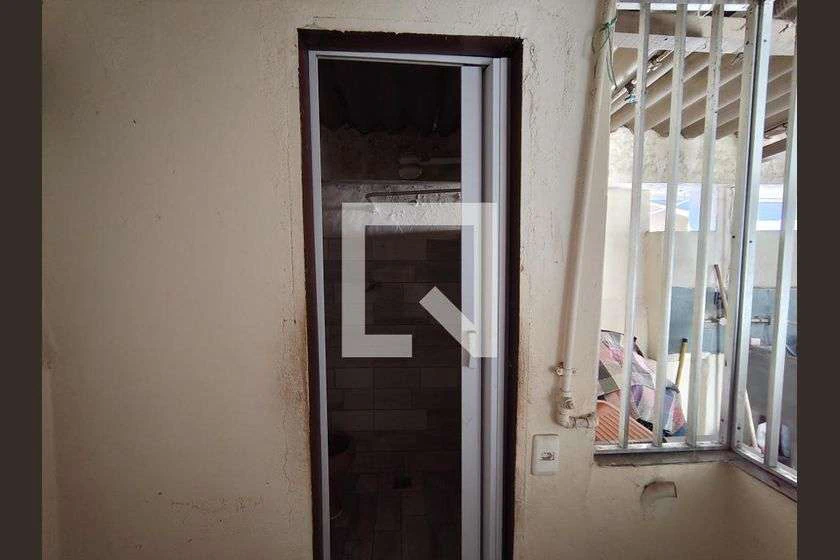 Unfurnished house, 1 bedroom, 94 m², no parking — photo 19