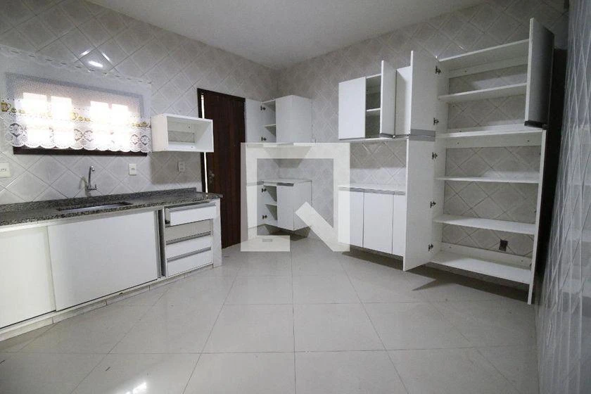3-bedroom house with a home office — photo 20