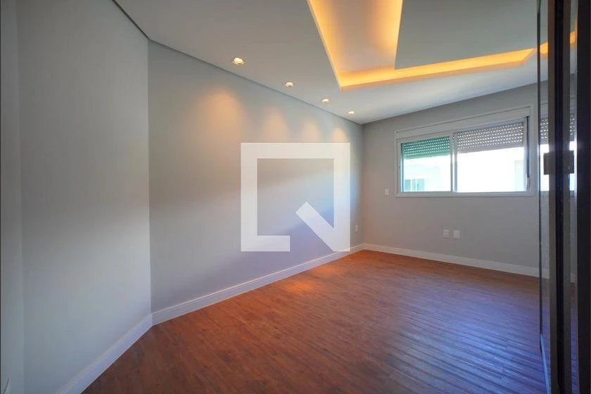 Apartment, 205 m², with a glass-enclosed balcony — photo 16