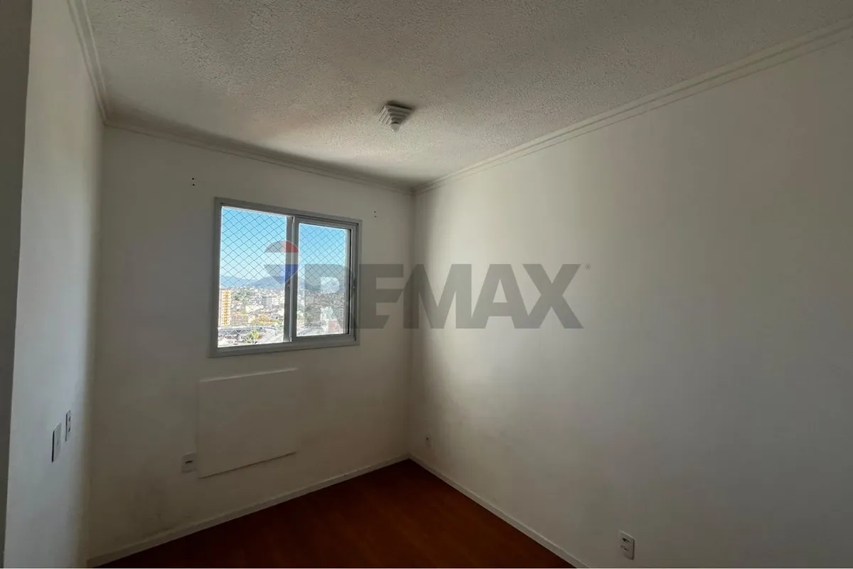 2-bedroom apartment with 1 bathroom and parking — photo 24