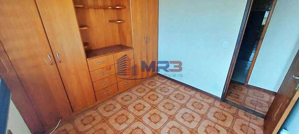 Apartment with 3 bedrooms and 4 bathrooms — photo 23