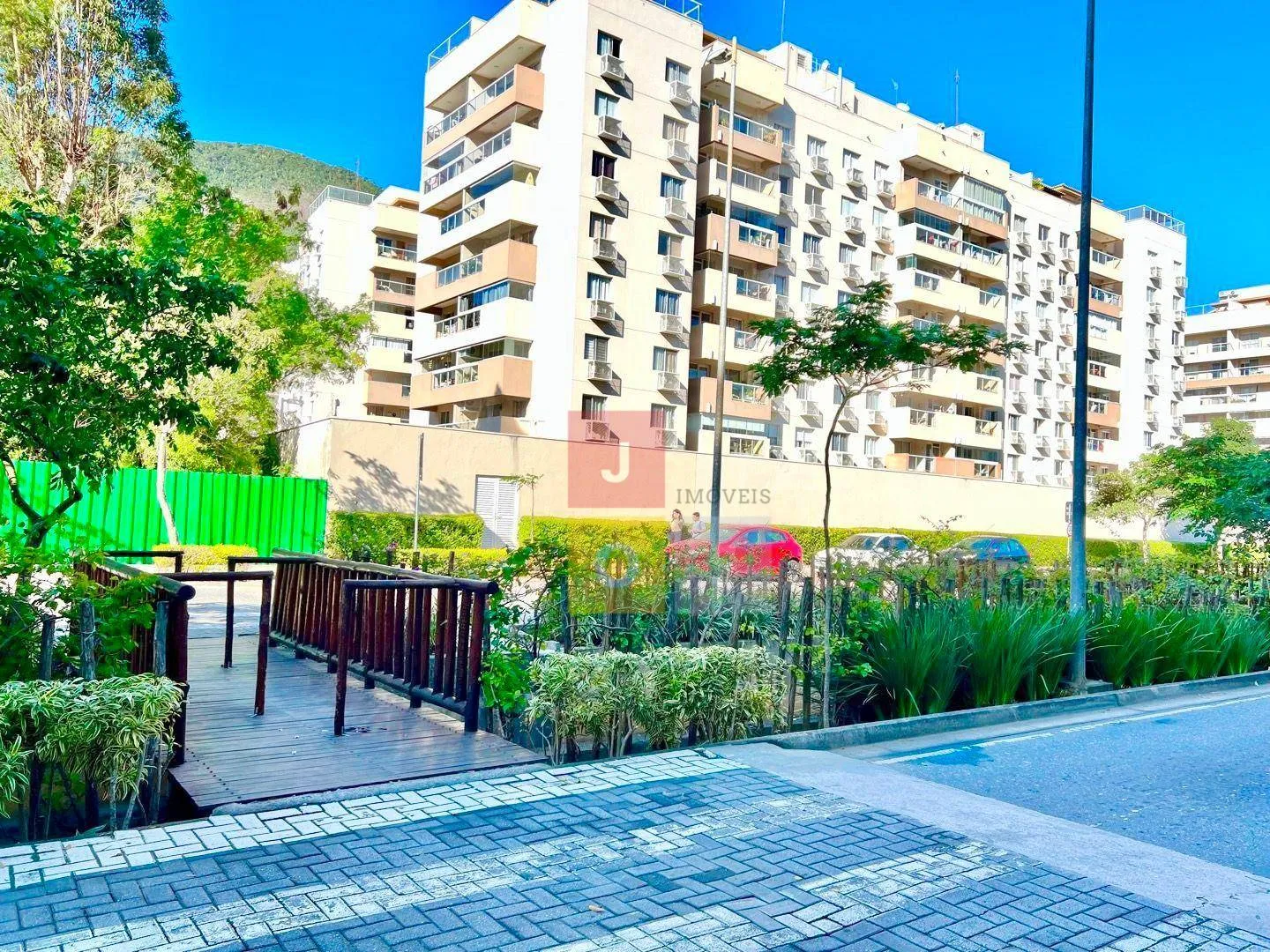 2-bedroom apartment with 2 bathrooms, 72 m² — photo 57