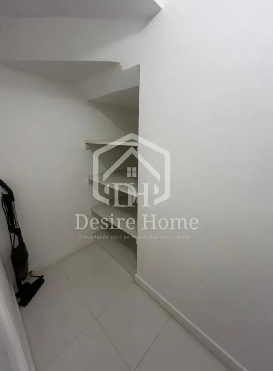 House with 4 bedrooms and an open-plan kitchen — photo 18
