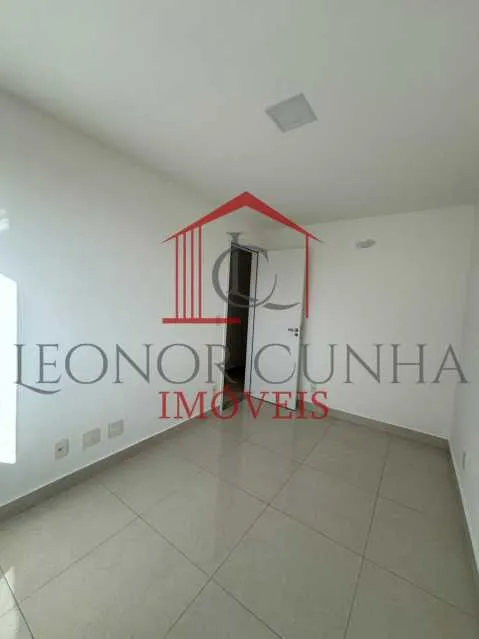 Residential apartment with 3 bedrooms and 3 bathrooms — photo 13