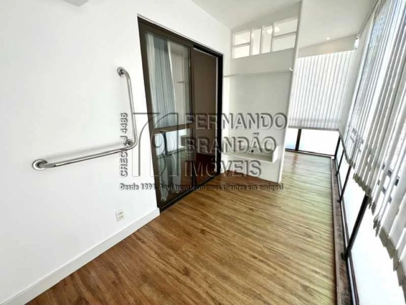 Apartamento de 3 quartos com closet — photo 11