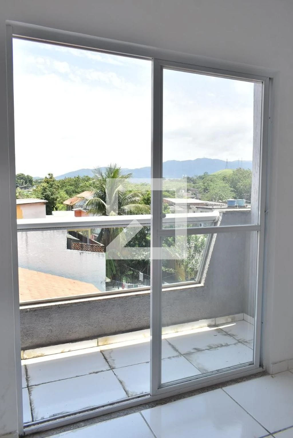Mountain view in a 2-bedroom house, 116 m² — photo 31