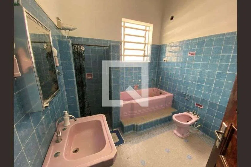 Casa para locação com varanda e 4 quartos, 1147 m² — photo 29