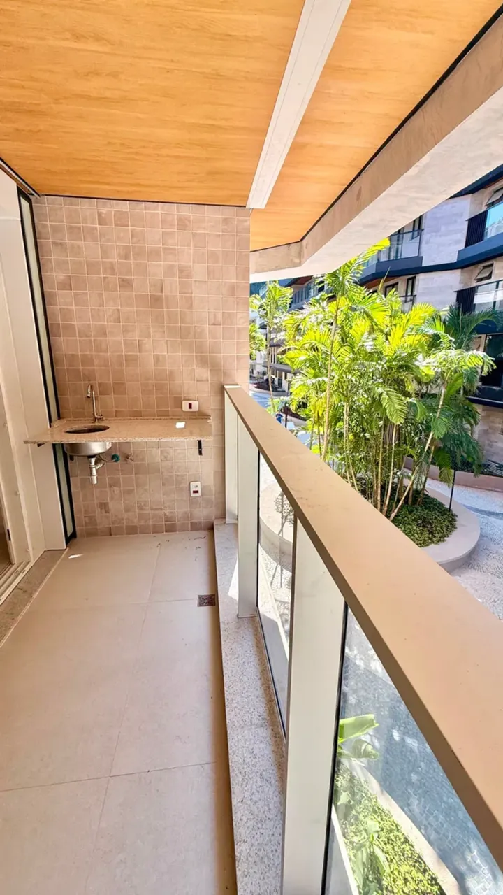 2-bedroom apartment with a balcony and 1 parking space — photo 4