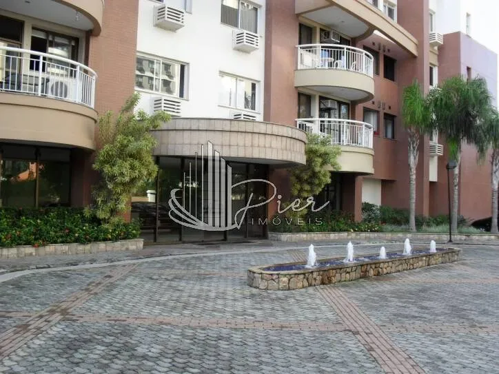 3-bedroom apartment in a building with a heated pool — photo 21