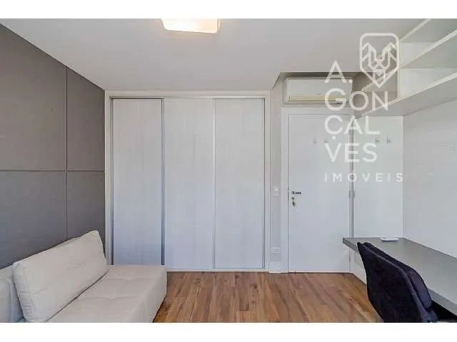 Casa de 160 m² com jardim e espaço de home office — photo 8