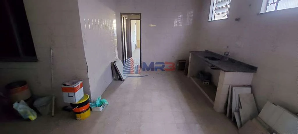 Casa com 2 quartos e 1 banheiro, 130 m² — photo 8