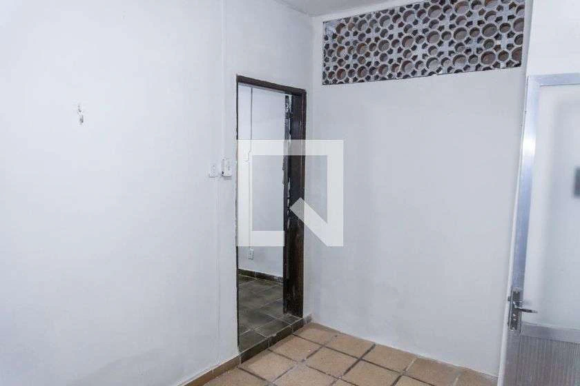 Casa térrea de 60 m² com 1 quarto e área de lavanderia — photo 23