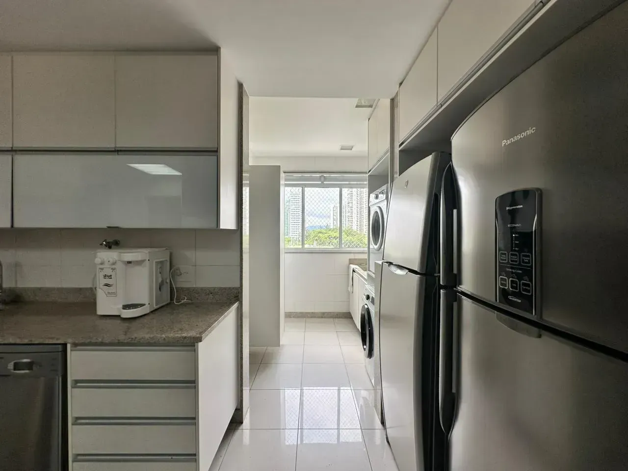 Apartamento mobiliado com 4 quartos e cozinha fechada — photo 13