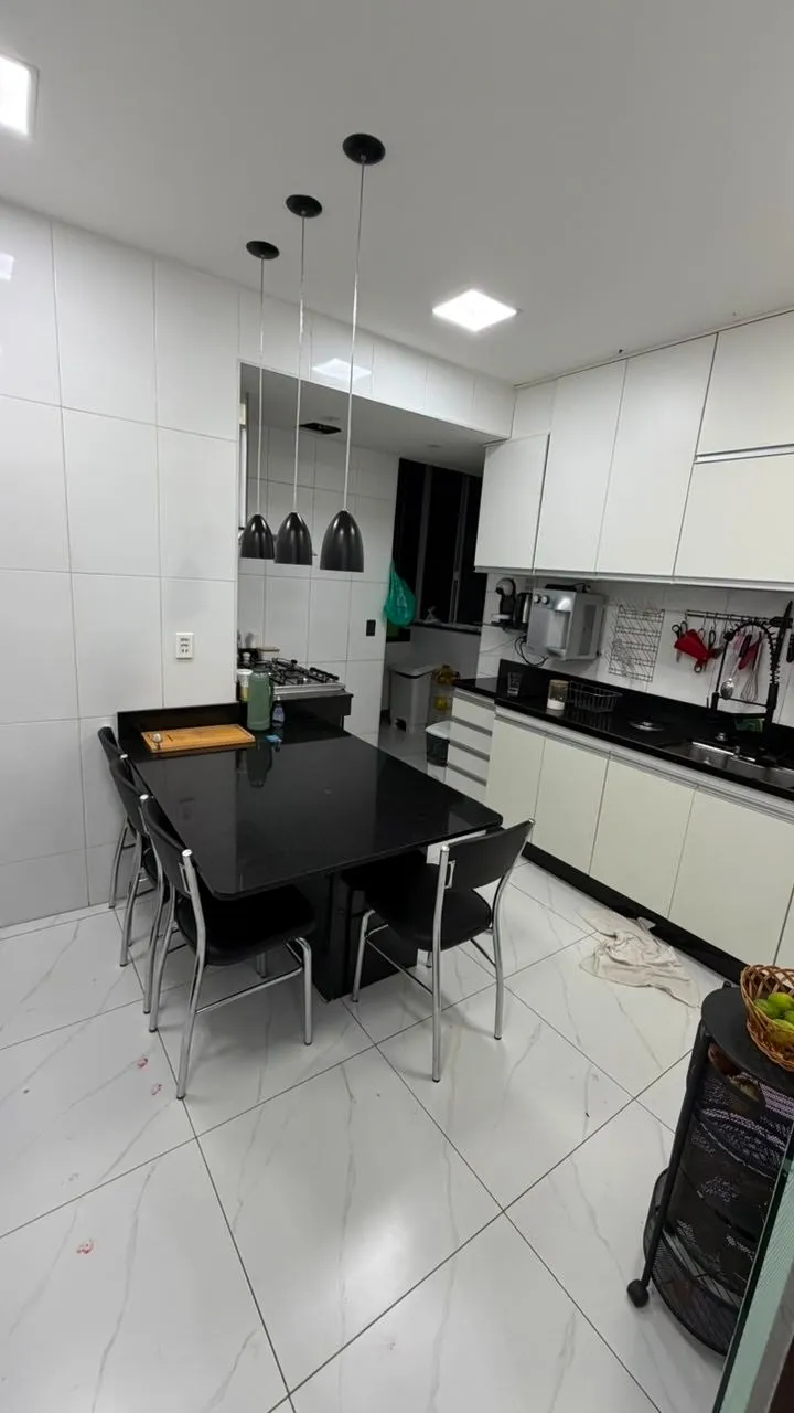 Furnished apartment with 3 bedrooms and 3 bathrooms — photo 14