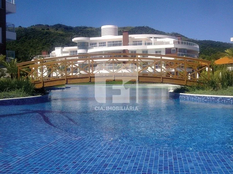 3-bedroom apartment with a private pool in Florianópolis — photo 10