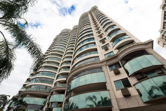 Furnished apartment, 127 m², with a water view — photo 13
