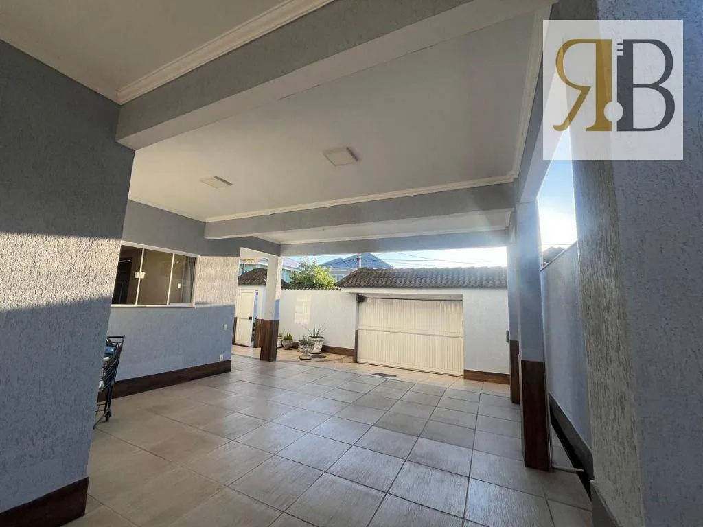 4-bedroom house with 5 bathrooms, 400 m² — photo 39