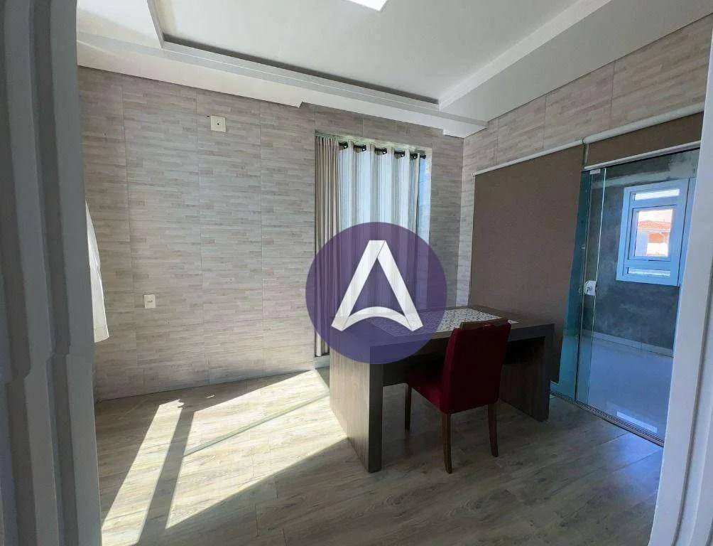Casa com 3 dormitórios e churrasqueira embutida na sacada — photo 4