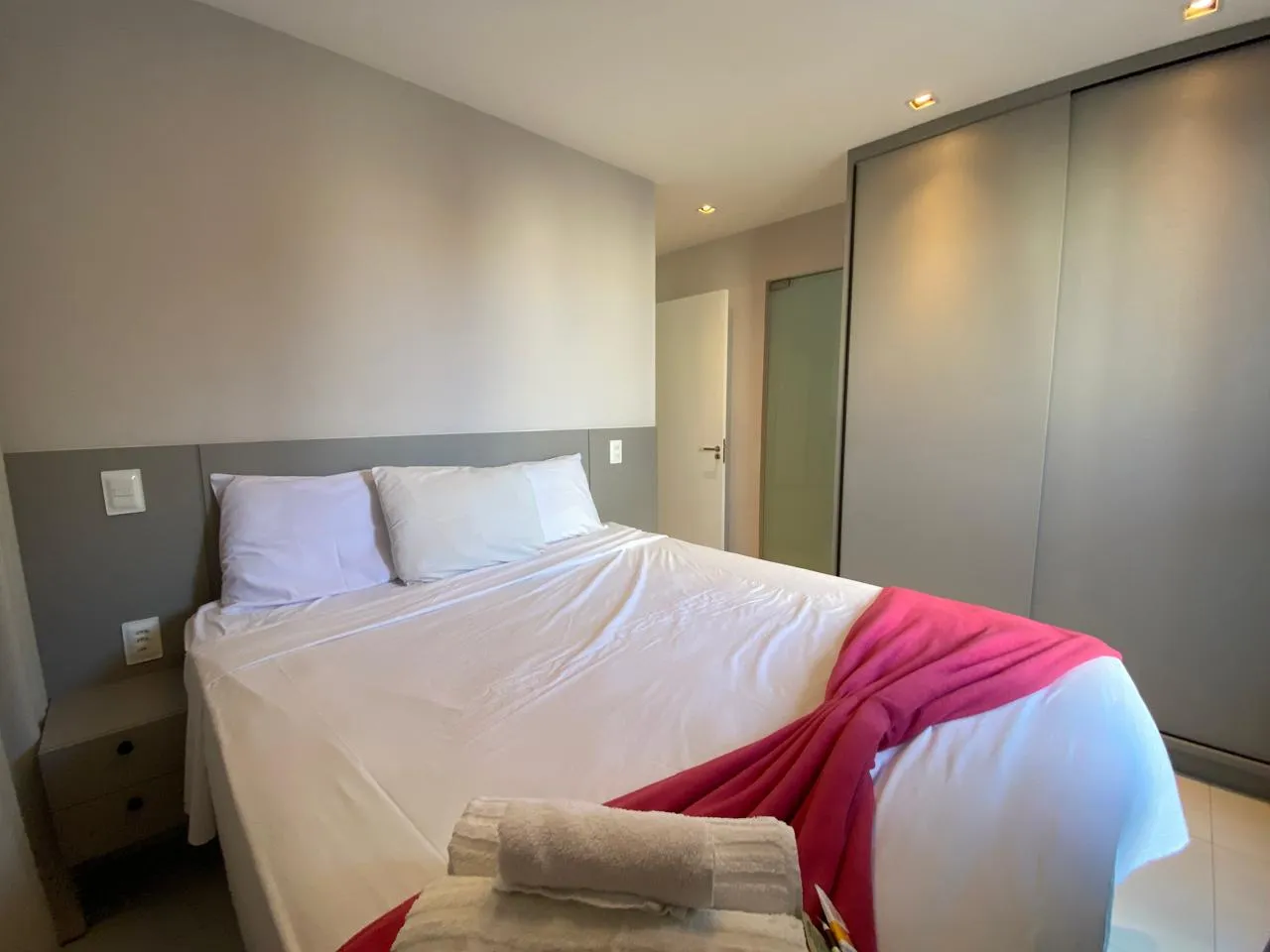 Furnished 2-bedroom apartment with 52 m² — photo 19