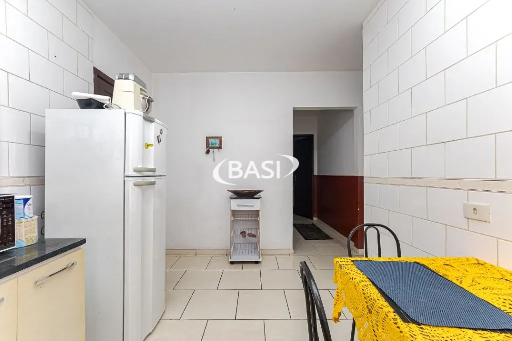 3-bedroom house with a washing machine in Curitiba — photo 11