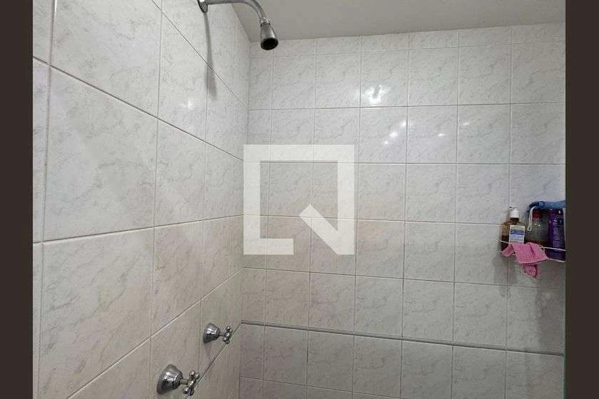 Apartamento de 4 dormitorios de 105 m² y 2 plazas — photo 10