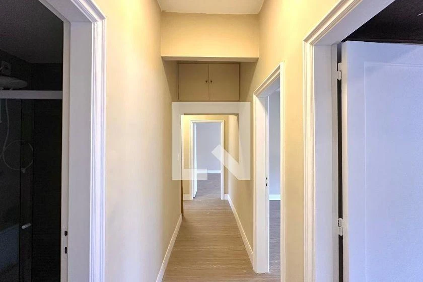 Rental apartment with 3 bedrooms and 3 bathrooms — photo 15