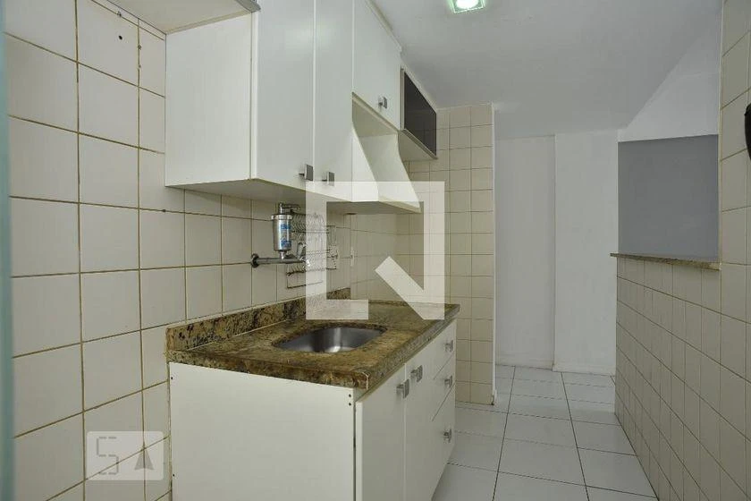 Apartamento de 2 quartos em condomínio com piscina — photo 32