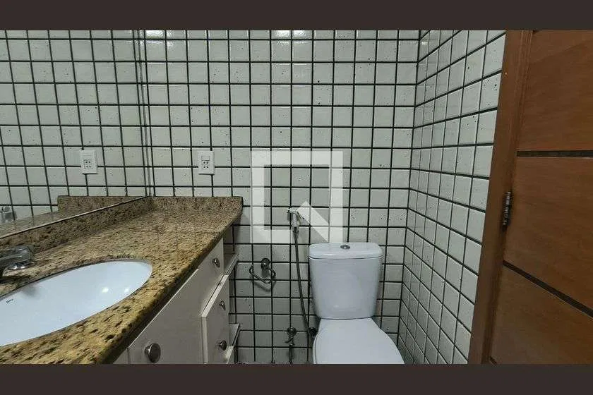 Sobrado em condomínio com 3 suítes e varanda de vidro — photo 12