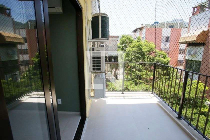 Apartamento de 3 quartos em condomínio com sauna — photo 2