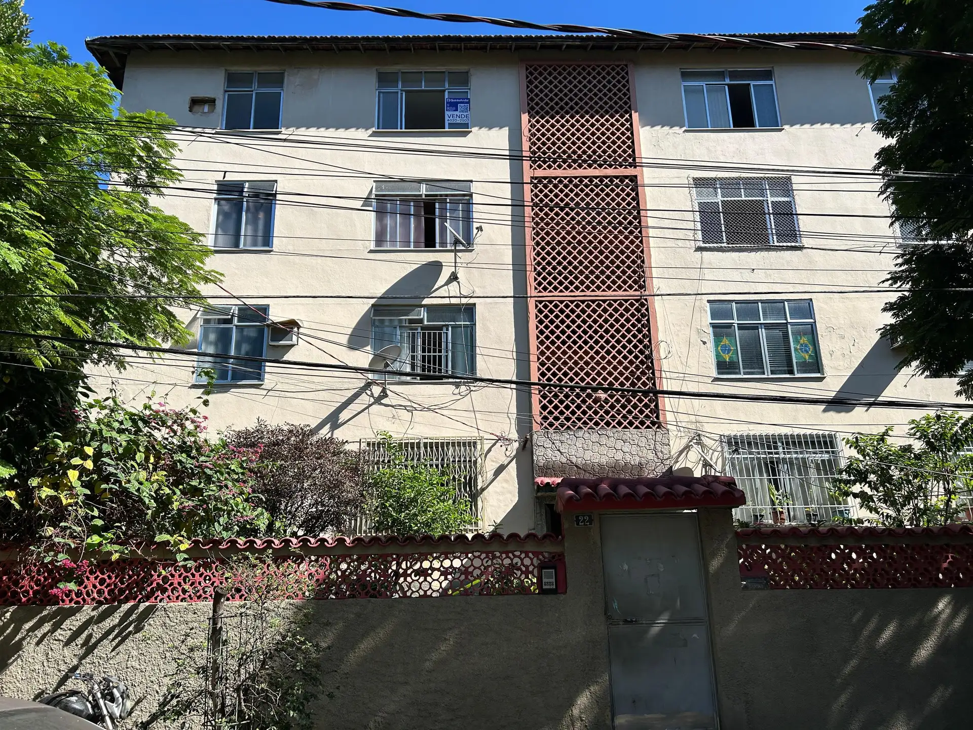 Unfurnished 3-bedroom apartment with 2 baths, no parking — photo 13