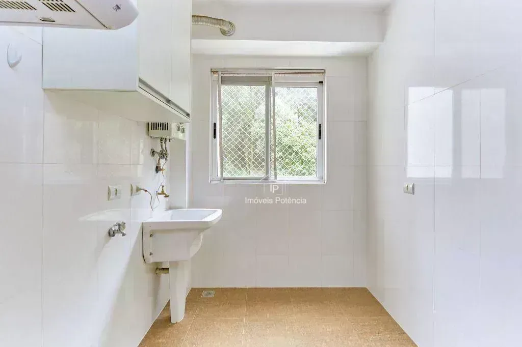 3-bedroom apartment with a private BBQ in Curitiba — photo 10