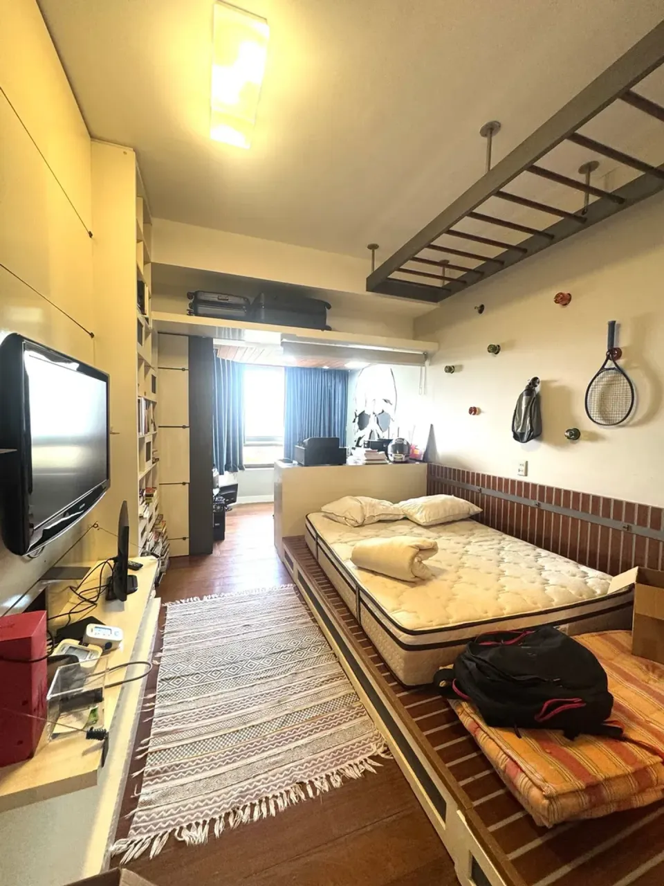3-bedroom apartment with a home office — photo 19