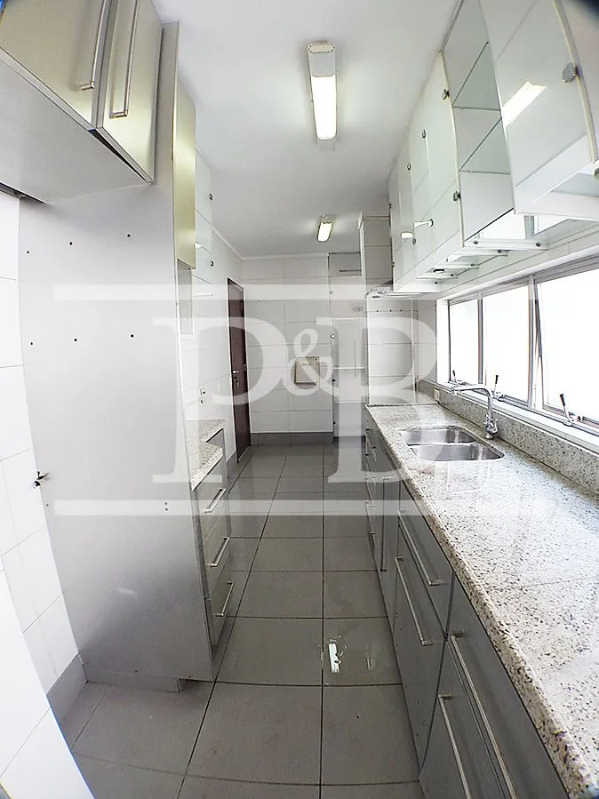 Cobertura com 4 quartos, cozinha aberta e 380 m² — photo 35