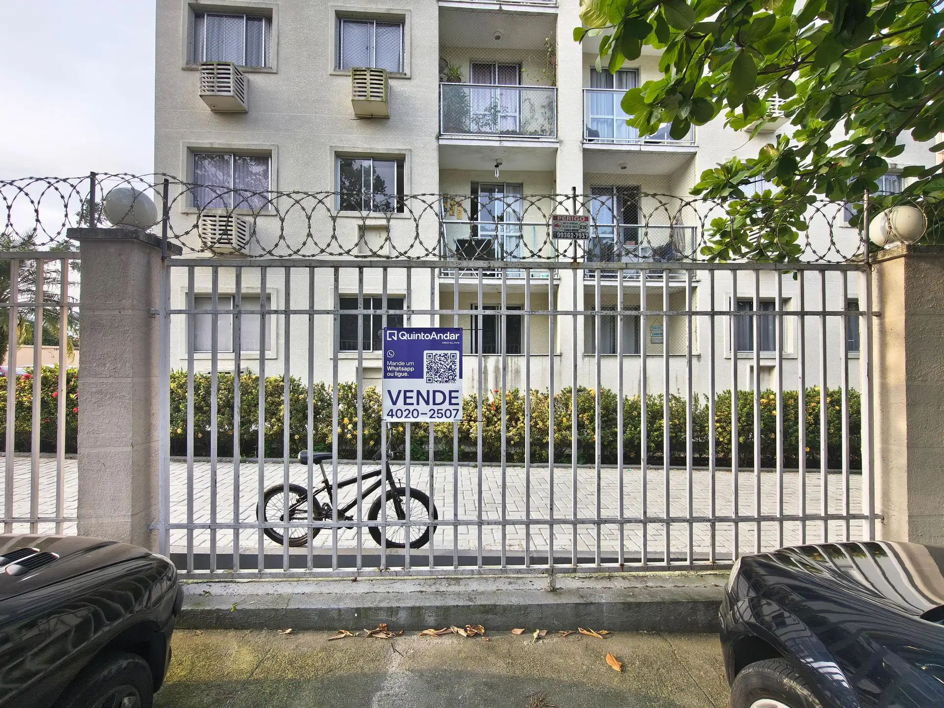 Mountain view in a 2-bedroom apartment, 52 m² — photo 20